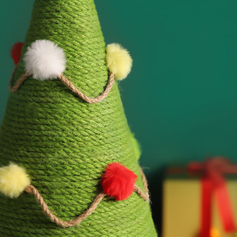 Christmas Tree Cat Scratcher - A Festive Scratch Solution